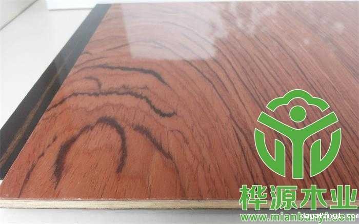 高亮光花梨星空体育入口app，镜面效果木饰面