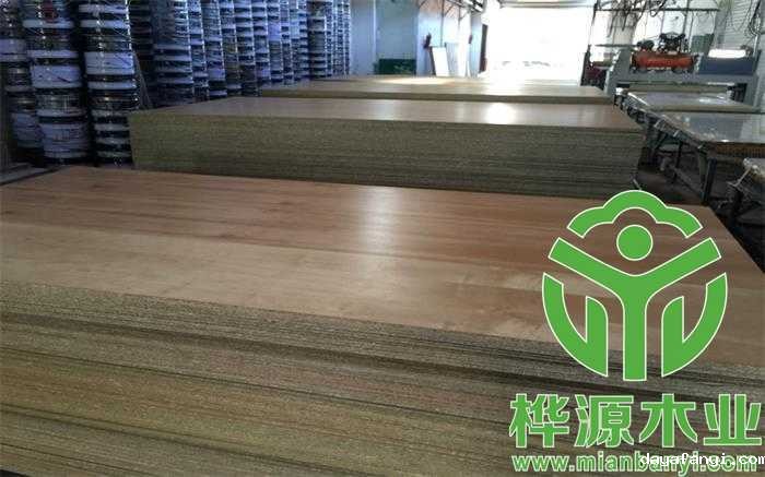 红樱桃防火木饰面，防火饰面板质量保证