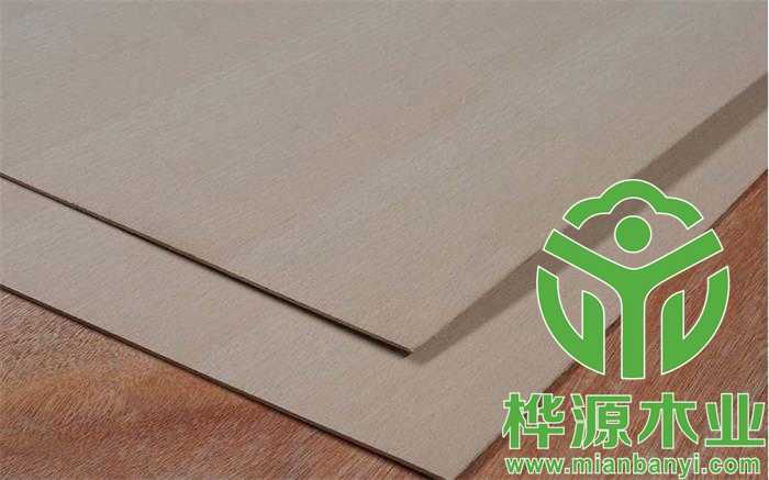 榉星空体育入口app质量保证，4mm美国红榉木饰面厂家定做